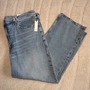 NWT Banana Republic High Rise Straight Fit Jeans Light Wash Size 35 Plus Size